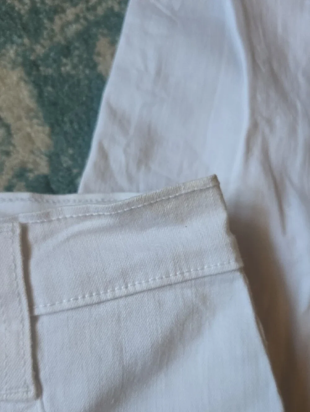 Fashion Nova classic white